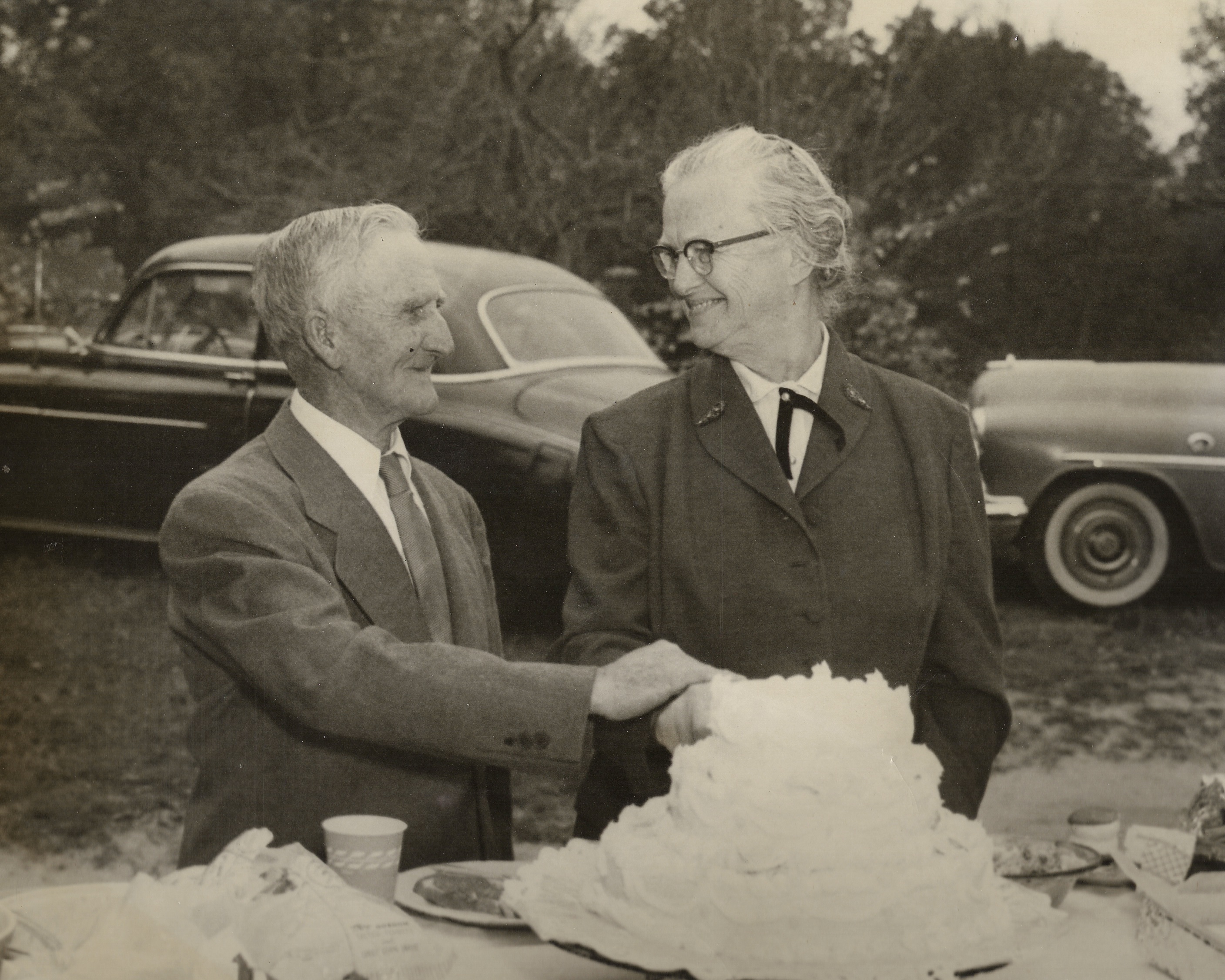 Lester/TOL & ADA LESTERS 40TH ANNIVERSARY-1.jpg